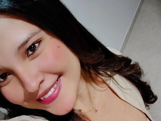 IsabellaLees's Mature live cam shows Profile Image