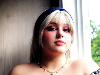 NinaBloomie's Cam live sex teen Profile Image