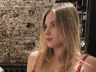 PinkDDLuna's Live amateur cam Profile Image
